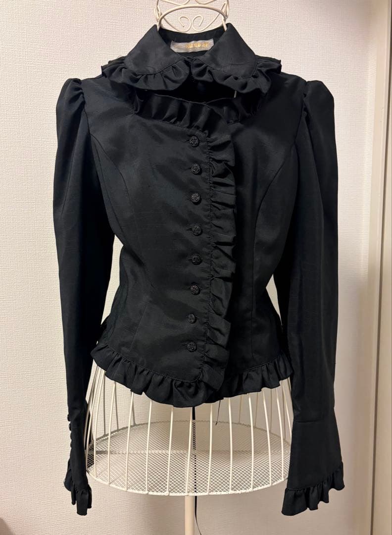 アトリエボズ シャンタン素材ブラウス 送料込 美品 ATELIER BOZ