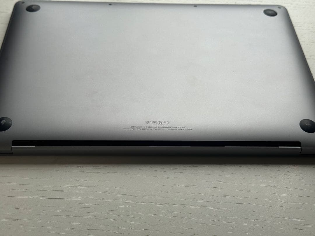 MacBook本体 MacBook Pro 2020 m1 8GB 512GB