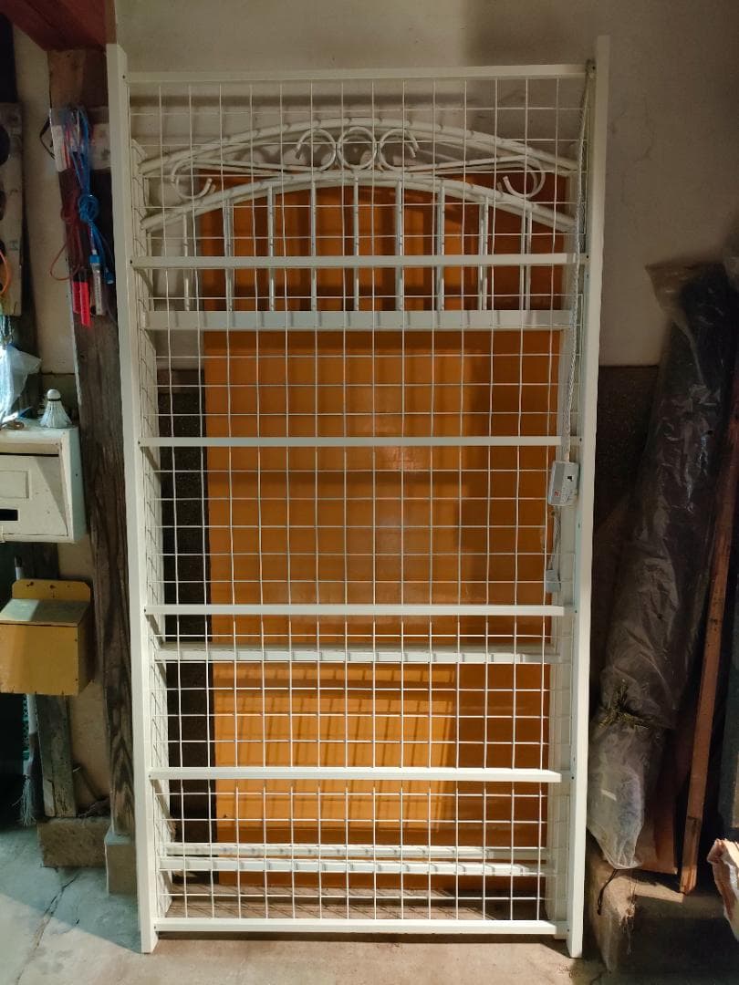 ホワイト ロフトベッド　パイプベッド　シングル