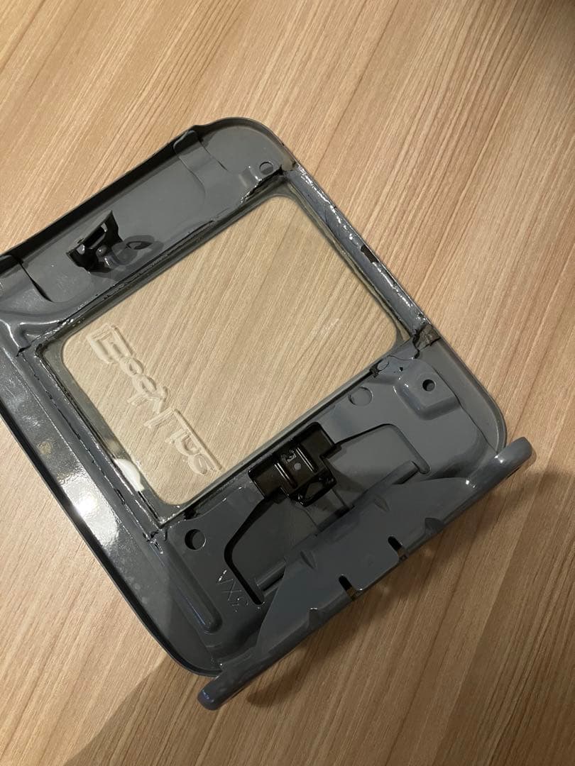 bodyline nv350用 フューエルカバー　ステルスグレー塗装済み