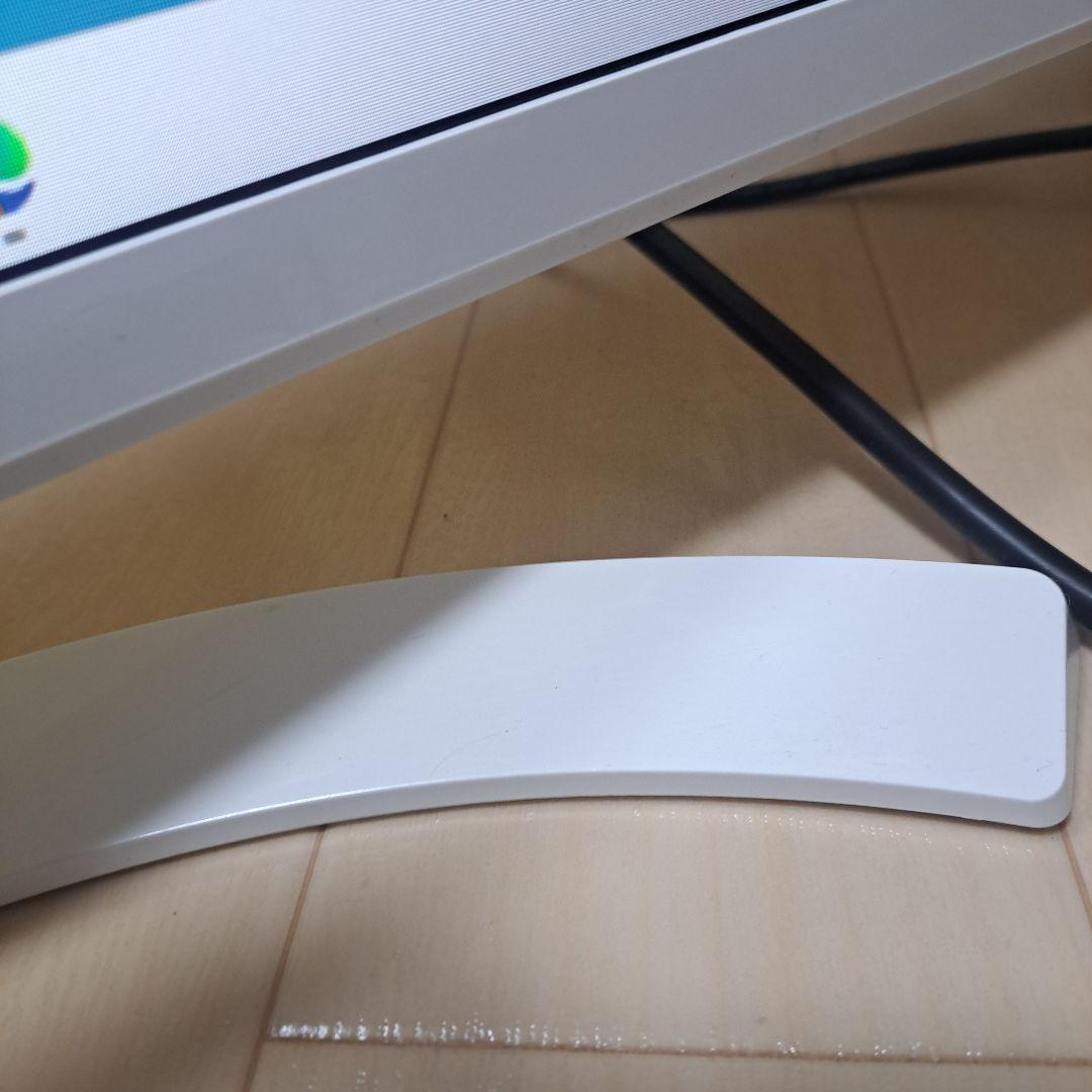 美品～普通!LG モニター 32MP58HQ-W ホワイト 大画面