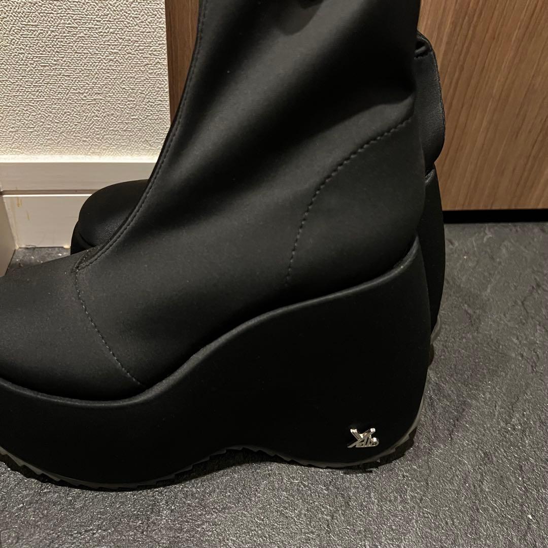 【新品】Yello TOKYOBLACKPLATFORM SHORTBOOTS