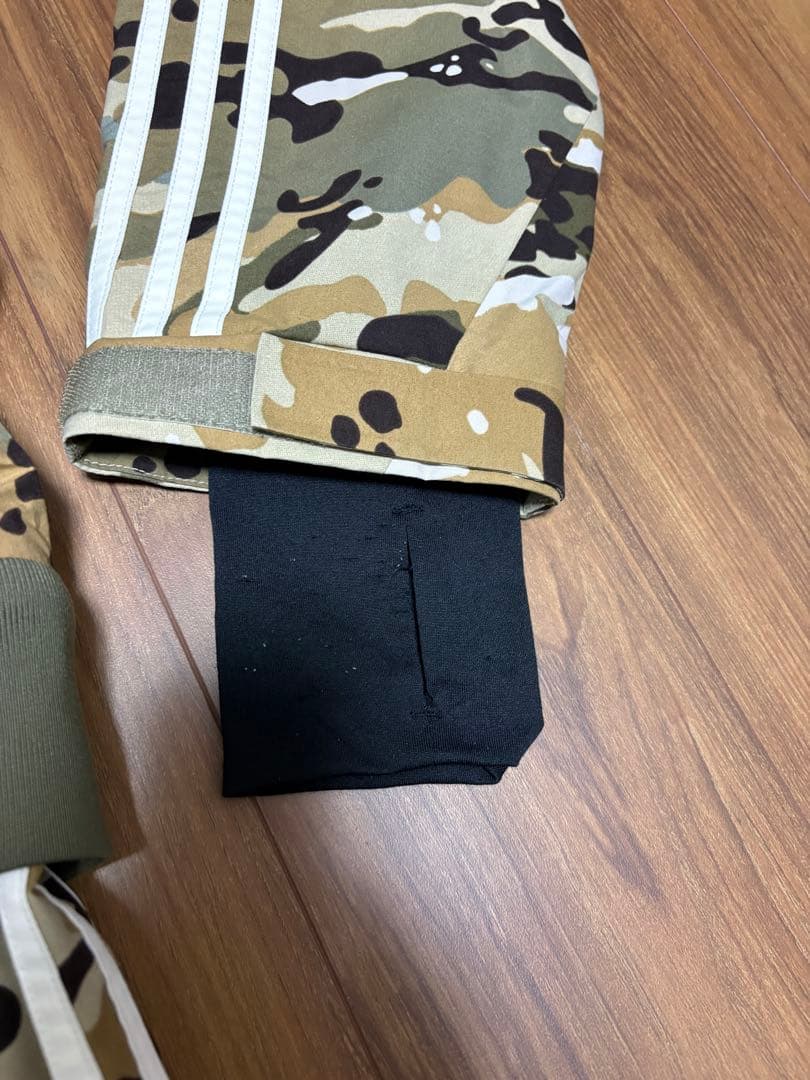 美品 希少 3XL シグネチャー adidasスノーボード 國母和宏 ウェア