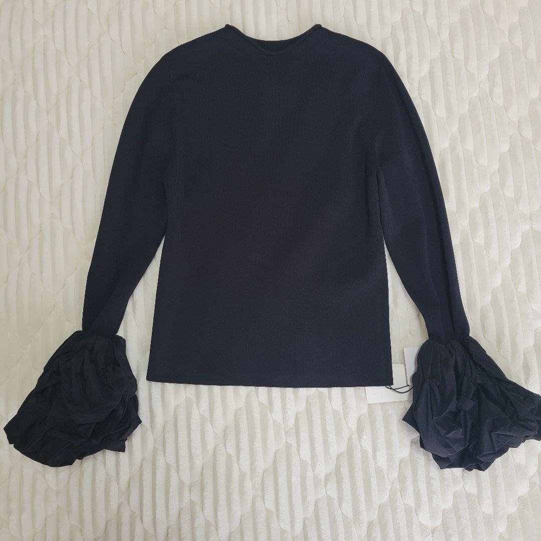 HER. ボリュームスリーブニットトップス