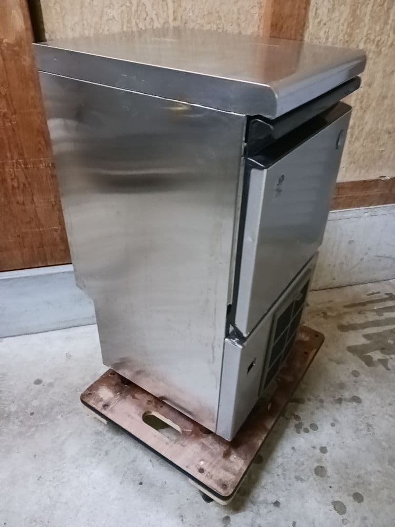 ホシザキ　業務用製氷機　IM-25M