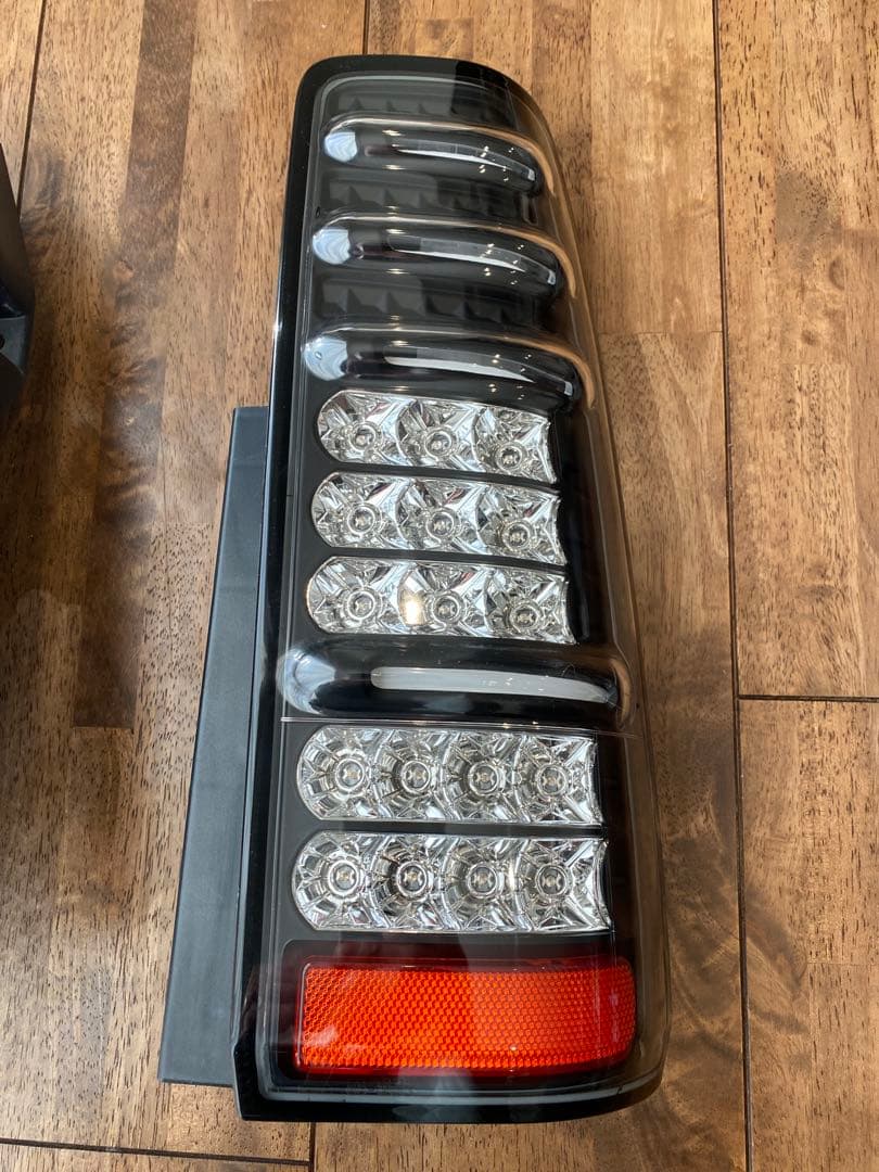 jb23ジムニーLEDテールランプ左右セット