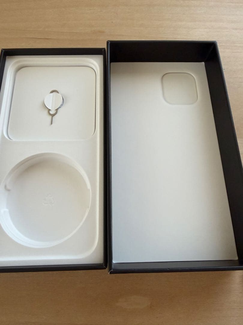 Apple iPhone 12 Pro ホワイト 本体