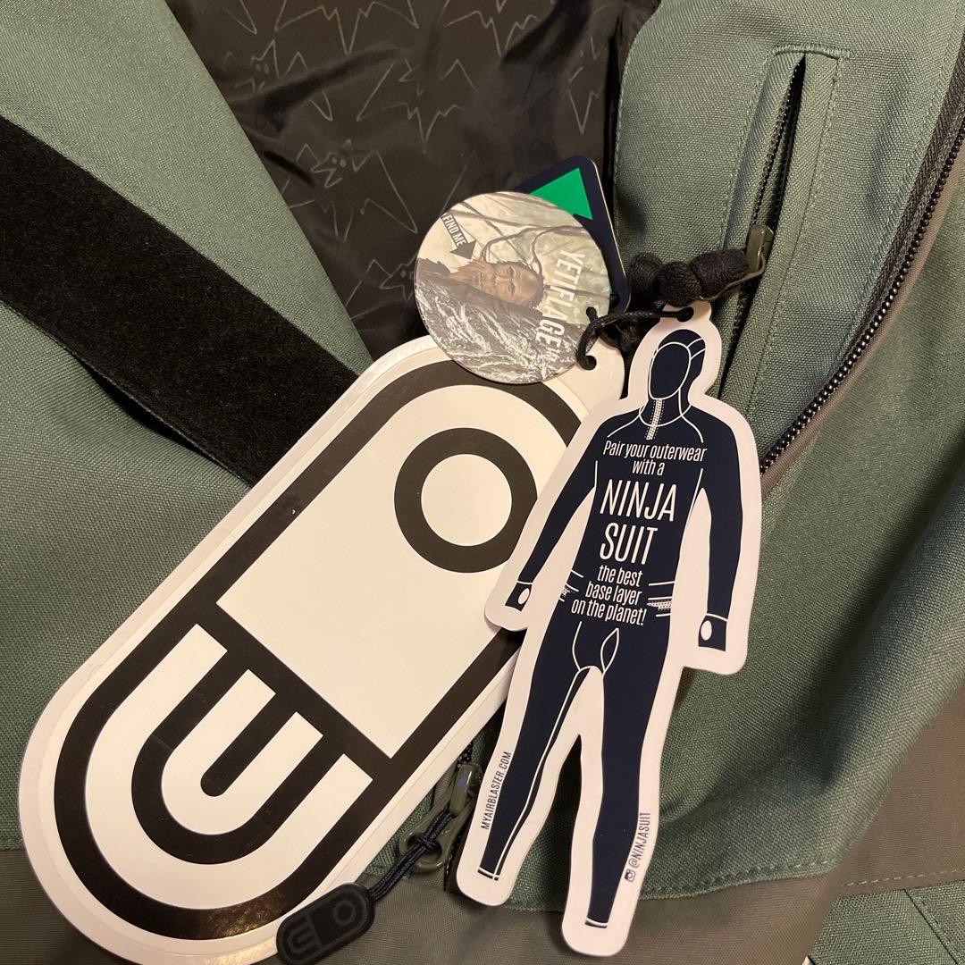 airblaster trenchover jacket スノーボードウェア