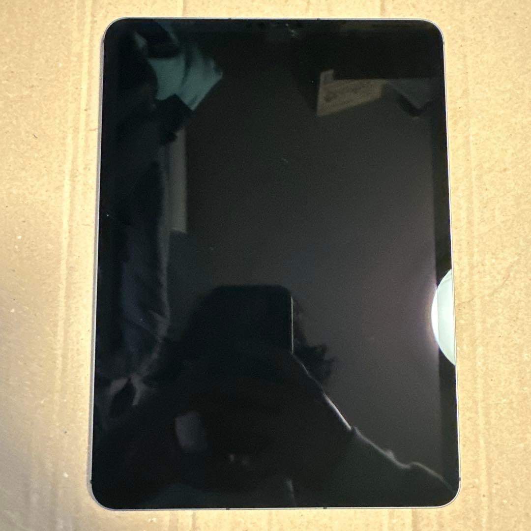 と*★様 iPad Pro 11インチ 第3世代 256GB バッテリー100%