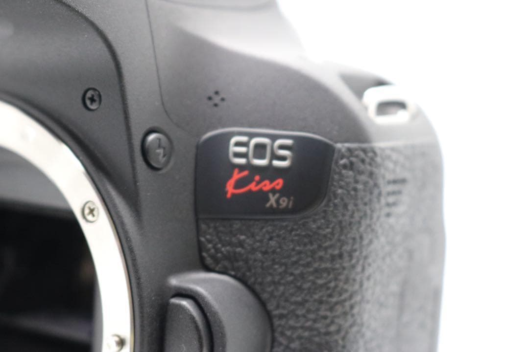 超美品 【Canon EOS Kiss X9i ダブルレンズ】 Wi-Fi搭載