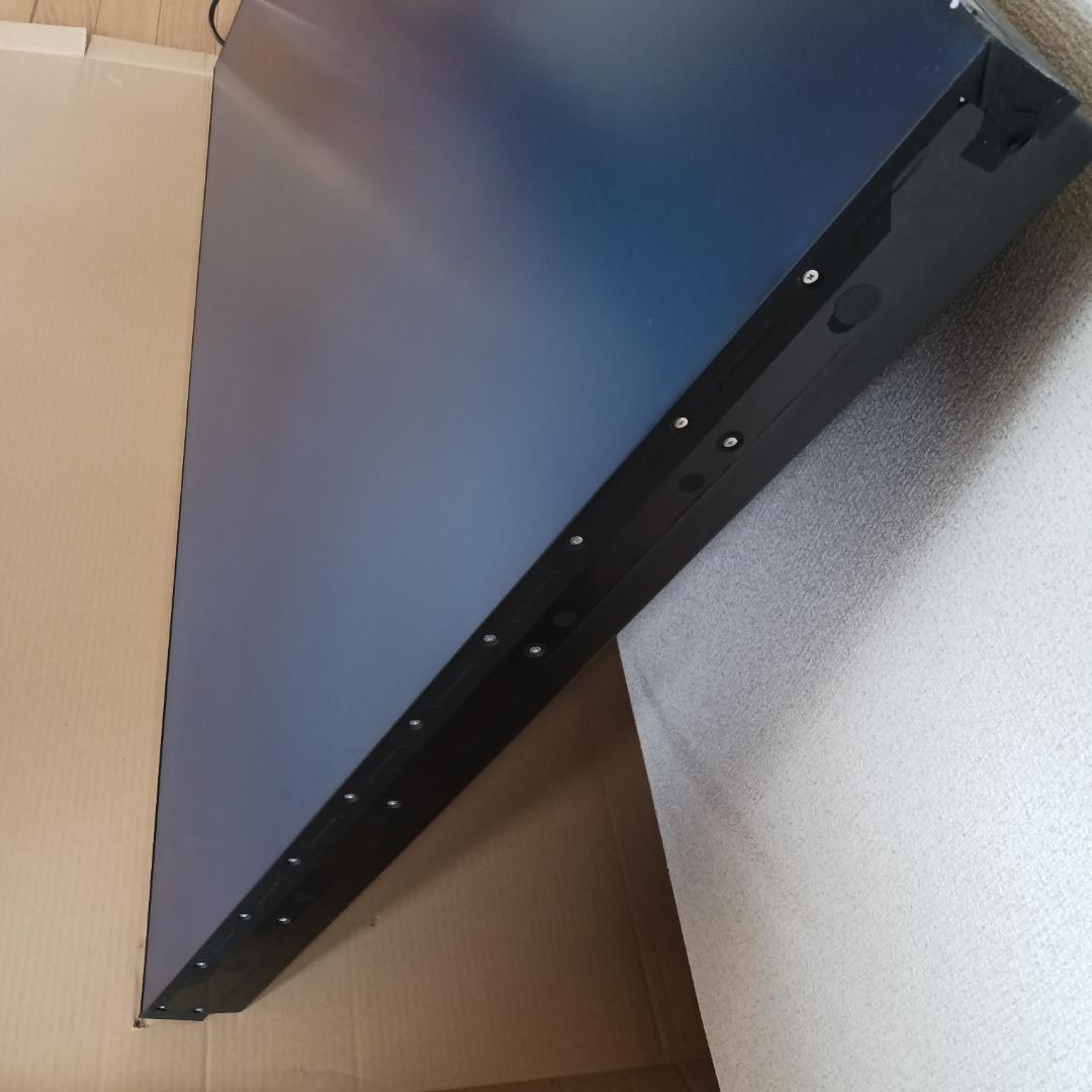 シャープ　55インチ インフォメーションディスプレイ PN-V551　②