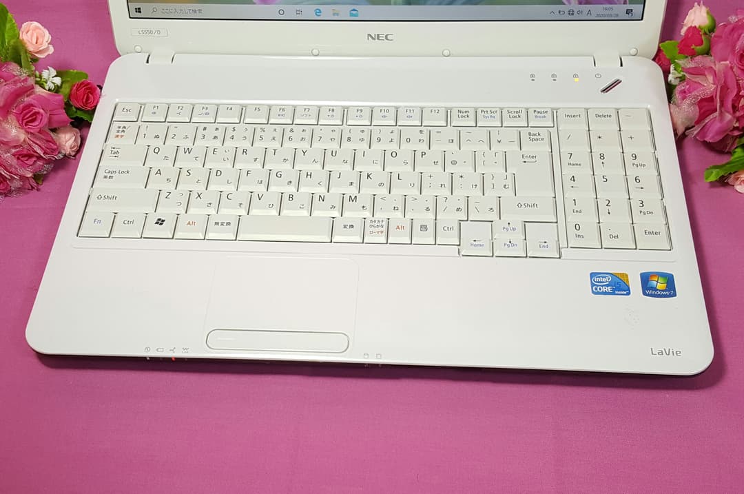 Win10搭載✿Core-i5✿白色LaVie✿メモリ4G✿HDMI✿大容量