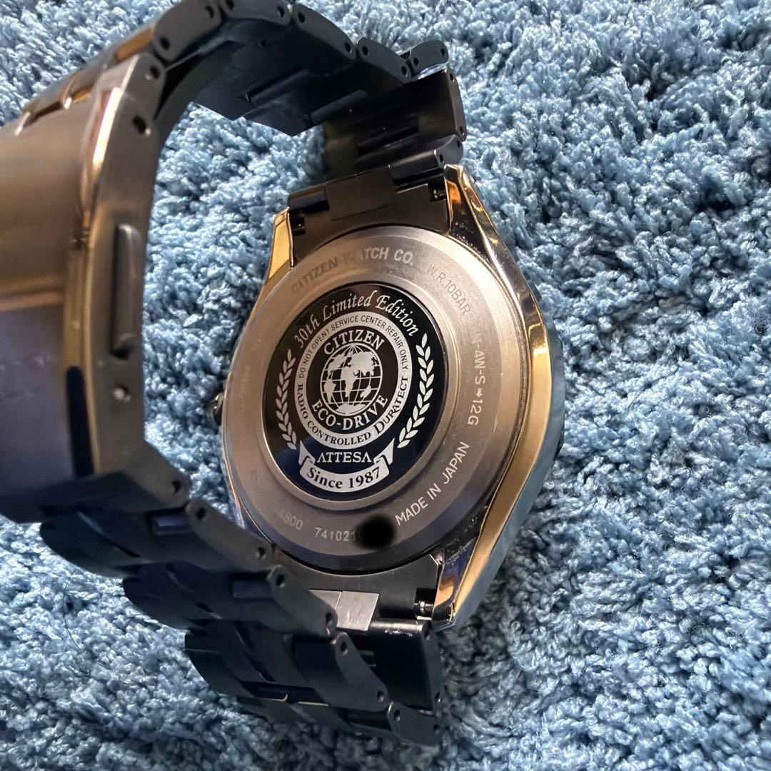 【美品】シチズン時計 アテッサ エコ・ドライブ電波時計 30周年記念限定モデル