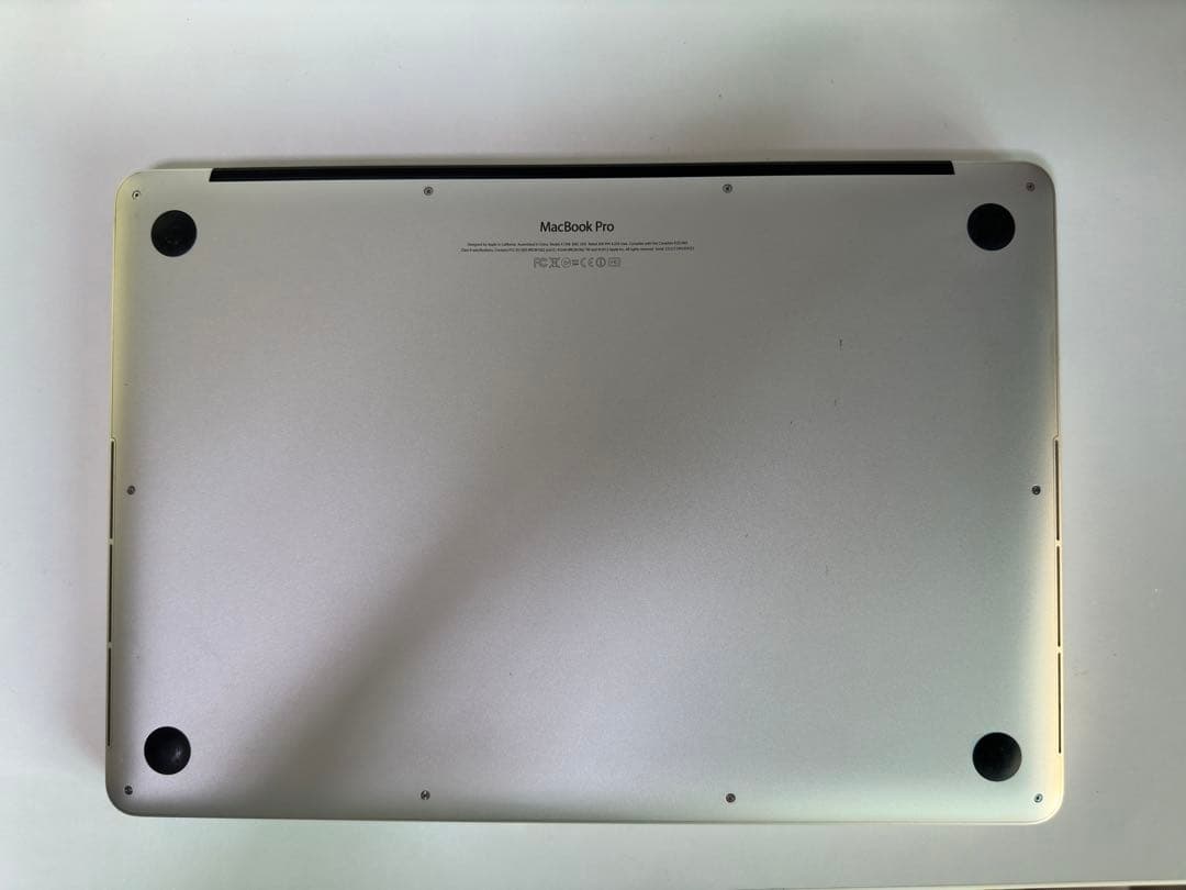 MacBook Pro 15.4インチ 2TB A1398動作良好