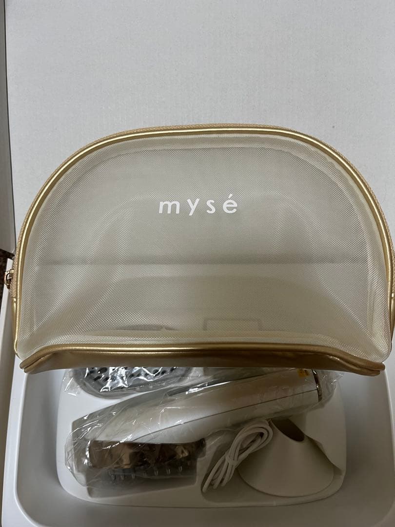 YA-MAN ミーゼスカルプリフト ポーチセット　MS-80W-1