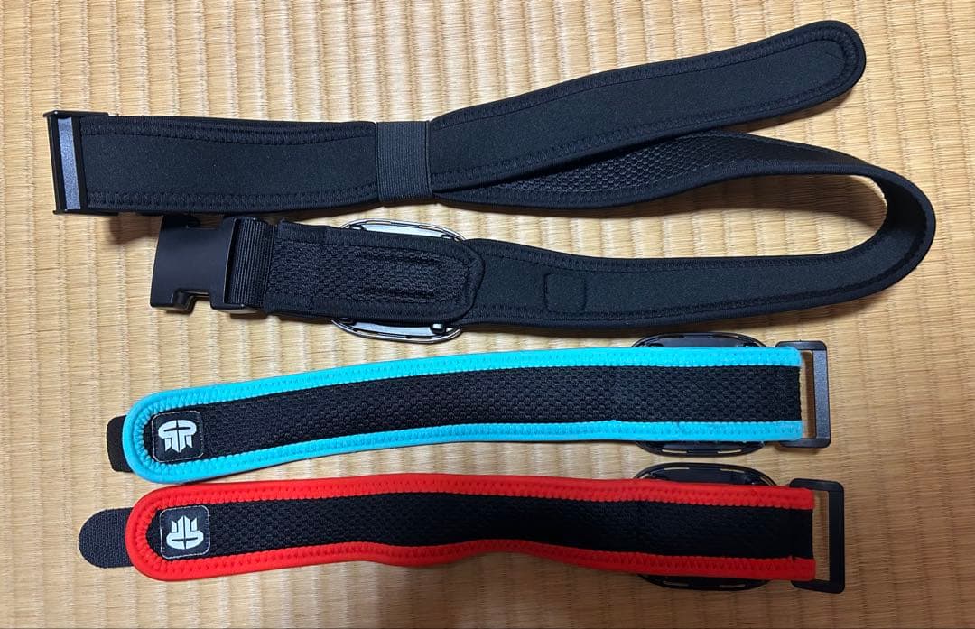 viveトラッカー (ultimate)3点＋ドングル＋ベルト付属