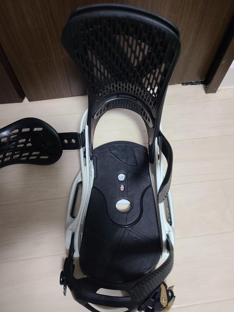 BURTON GENESIS EST バートン ジェネシス Mバインディング