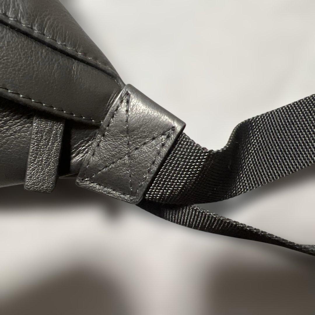 再値下げ！BALENCIAGA エブリデイ　ボディバッグ