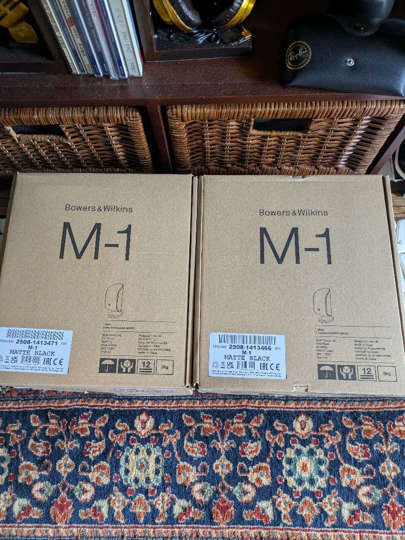 B＆W MATE-1 BLACK アクティブスピーカー