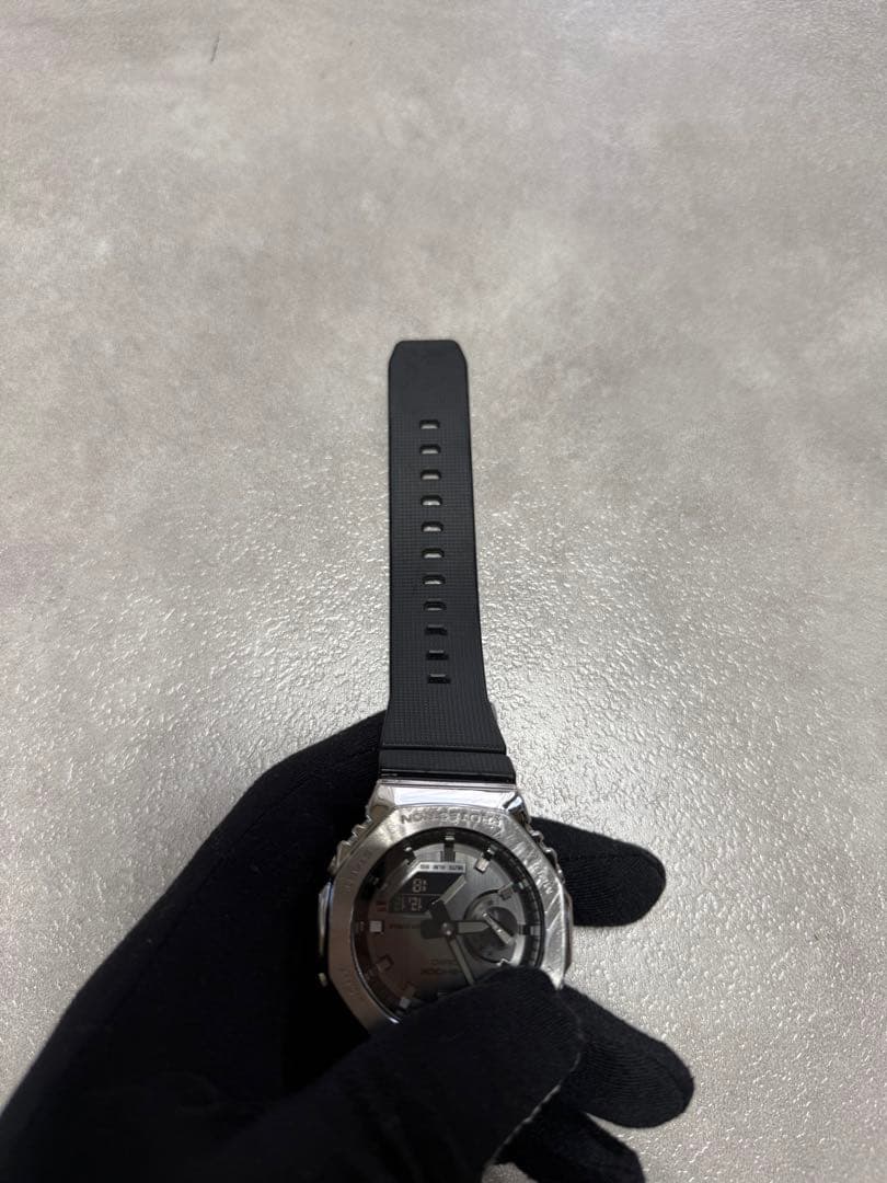 G-SHOCK GM-2100時計 ブラック、メタル