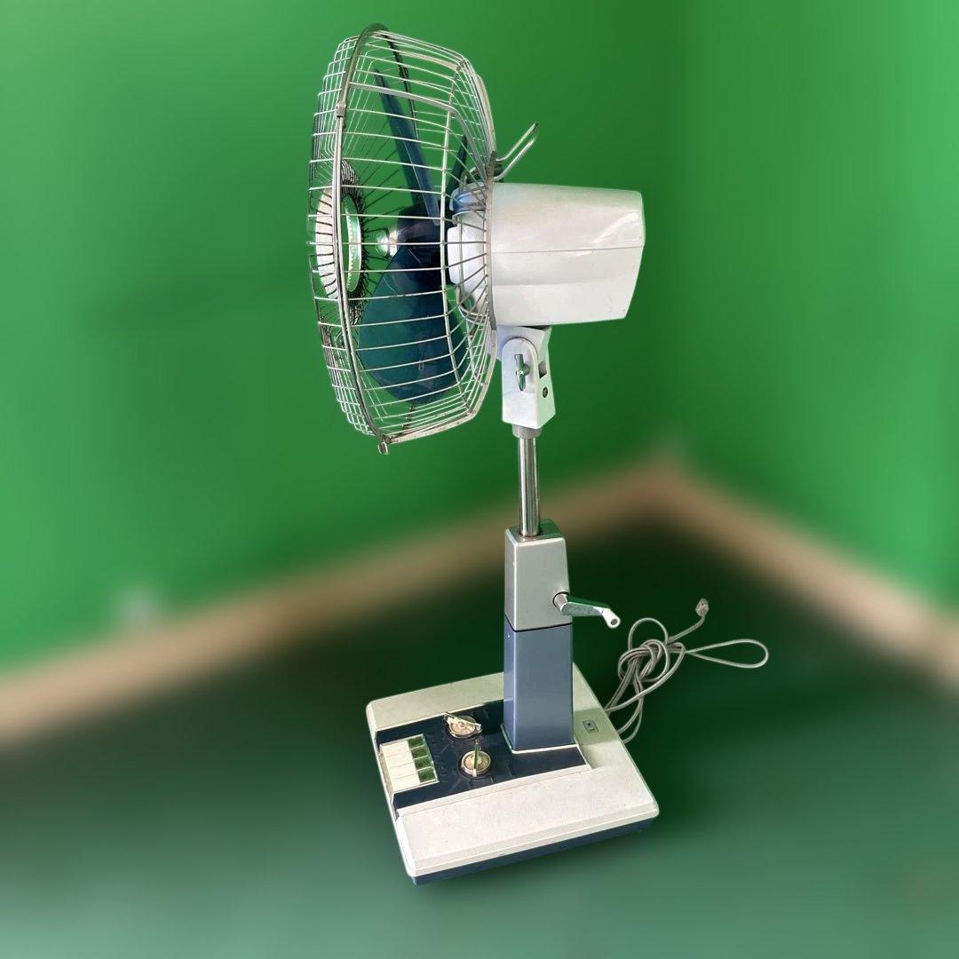 HITACHI レトロ扇風機 3枚羽根 H-614