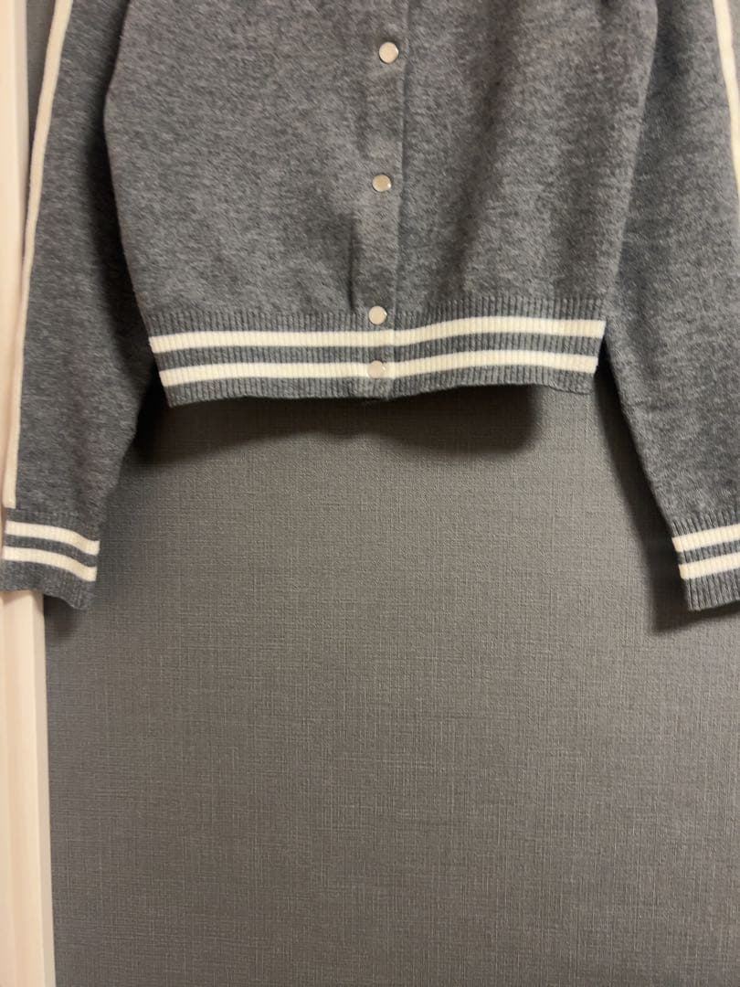 BIBIY. TRACK CARDIGAN グレー