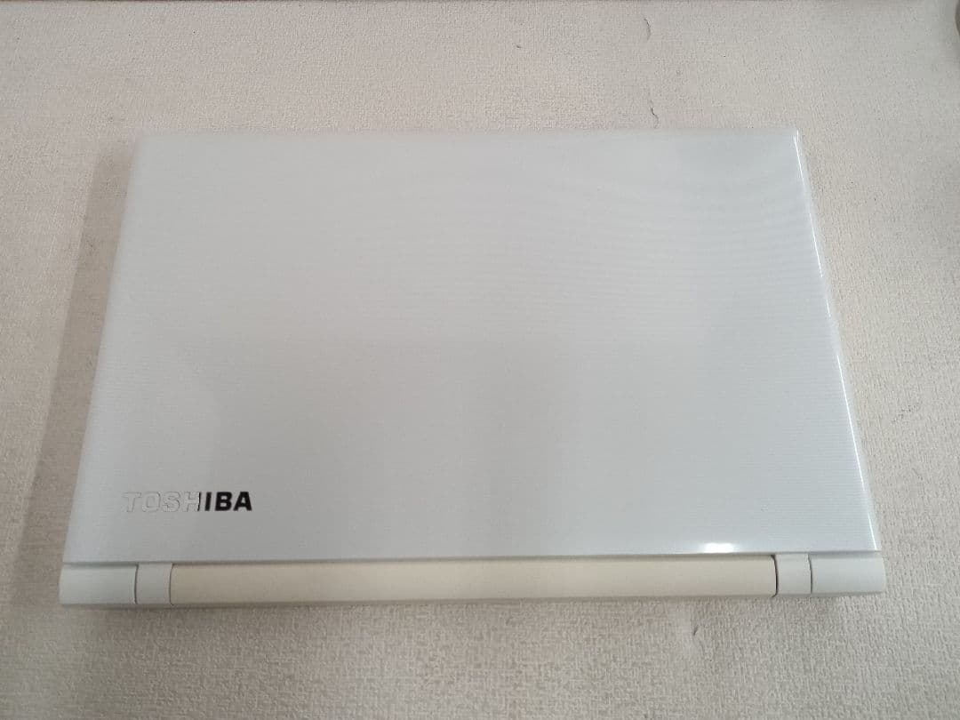 ⊇ dynabook PT75VWS-BJB3 16GB ストレージ無