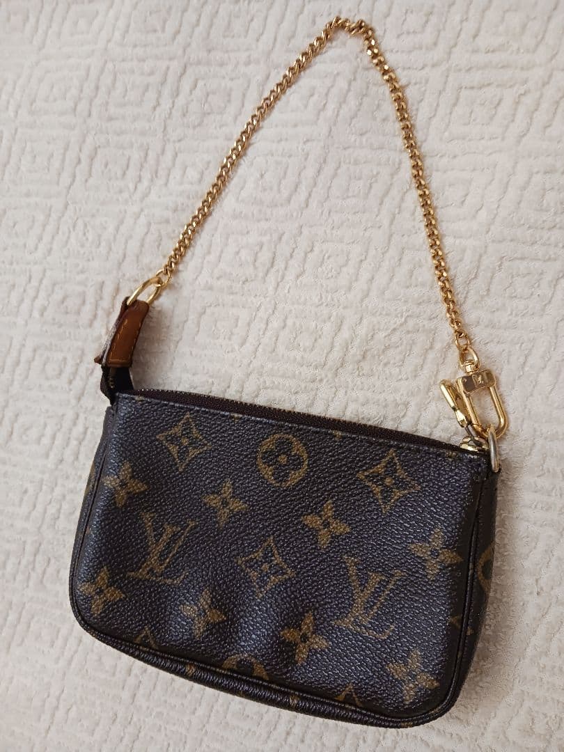 【sana様売約済み】ルイヴィトンモノグラムミニポーチアクセソワールポシェット