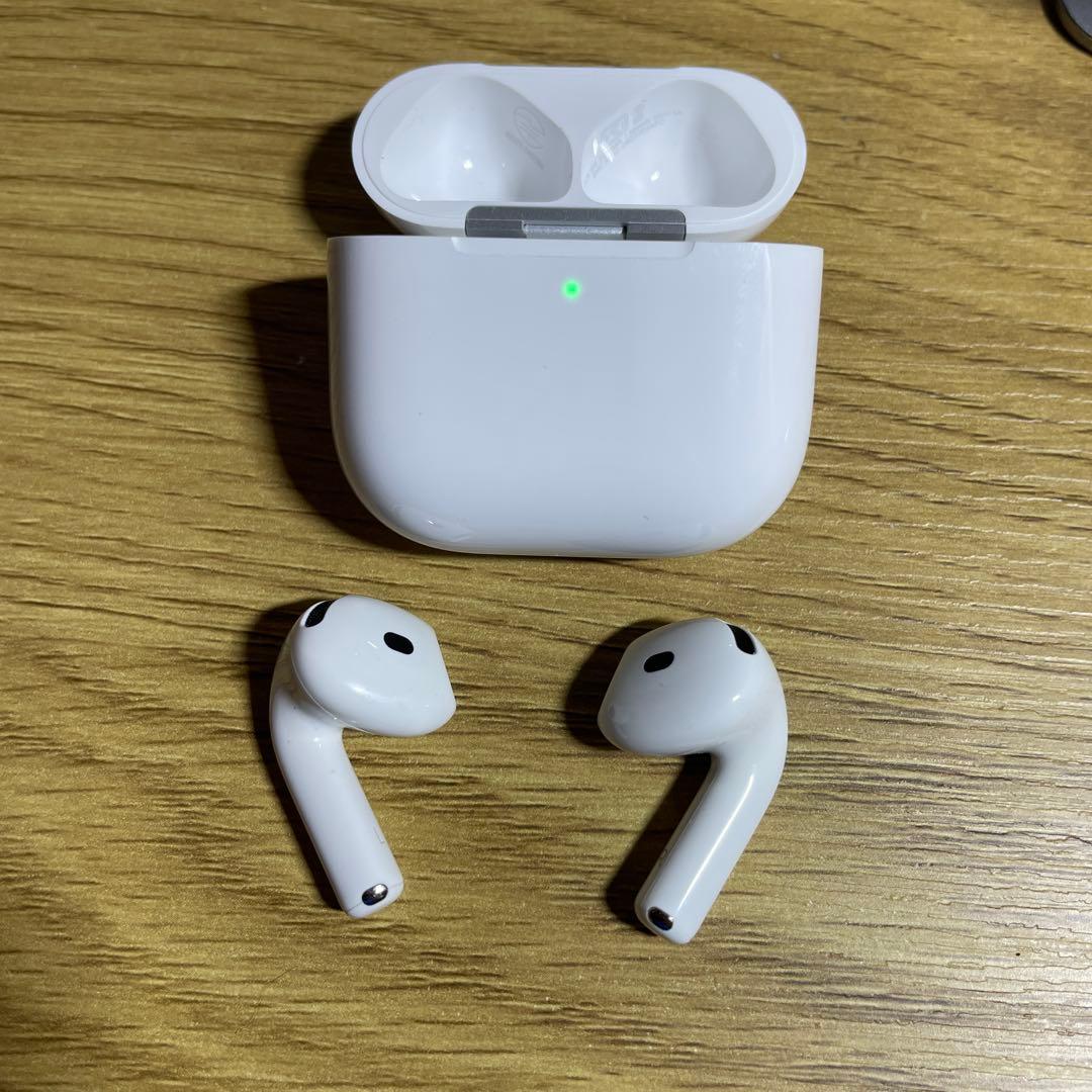 Apple Airpods 第4世代　ANC ノイズキャンセリング付き
