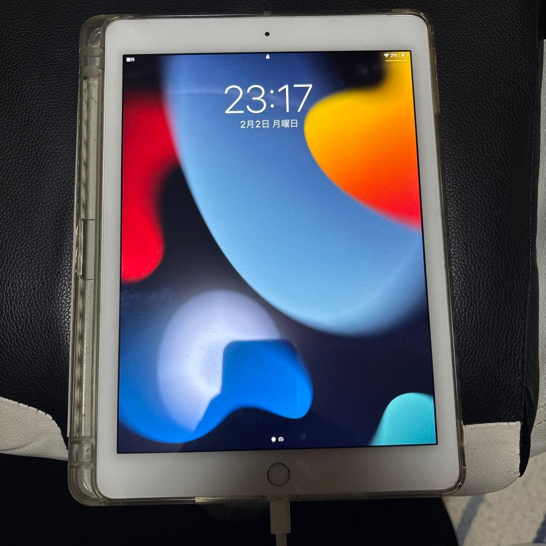 iPad Air第2世代 32GB フィルム ケース 付き