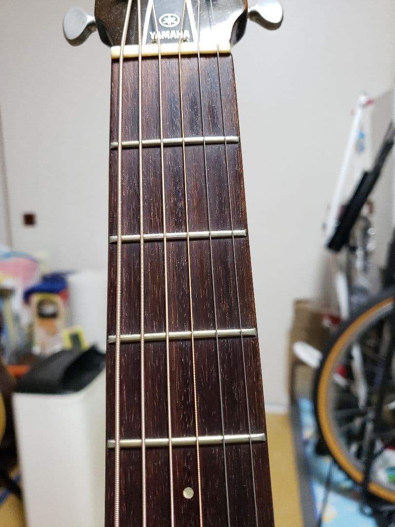 ヤマハ　YAMAHA　FG180赤ラベル
