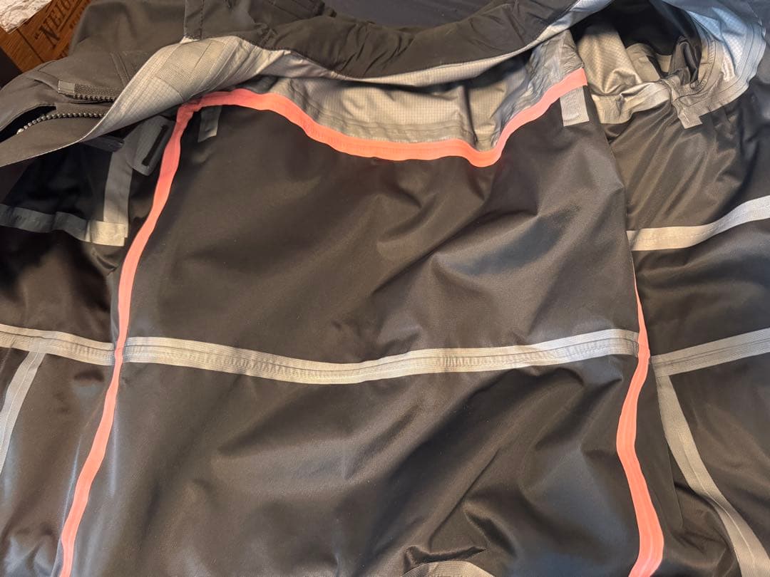 sacai × ACRONYM フィールドジャケット