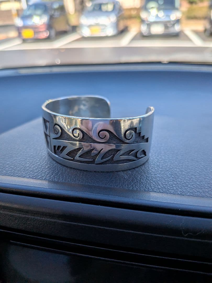 trinidad lucas バングル