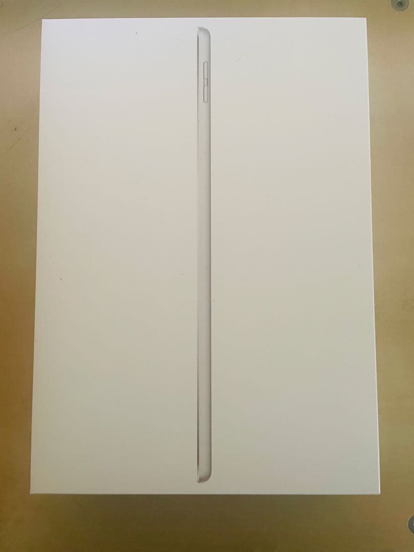 第9世代Apple iPad シルバー 64GB