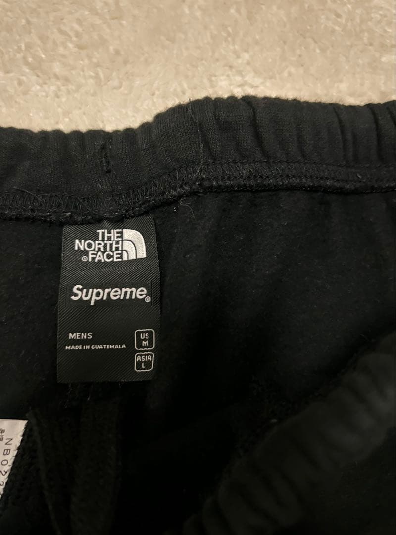 The North Face x Supreme セットアップ ペイズリー柄