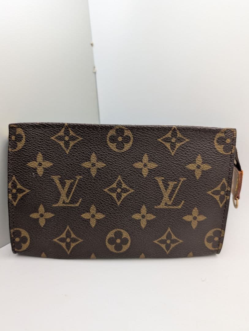 Louis Vuitton モノグラム バケツのポーチ（PM）