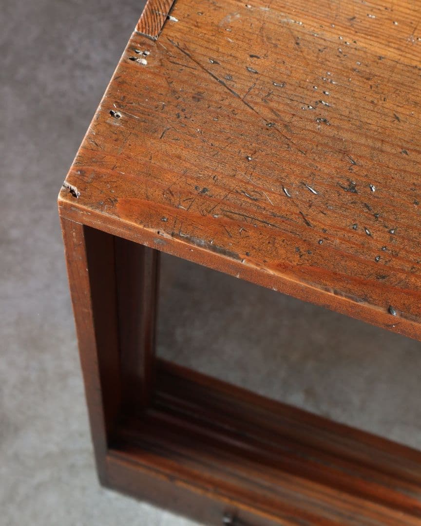 古い松(マツ)材ガラス戸棚　古道具 古家具 アンティーク 戸棚 カフェ ガラス