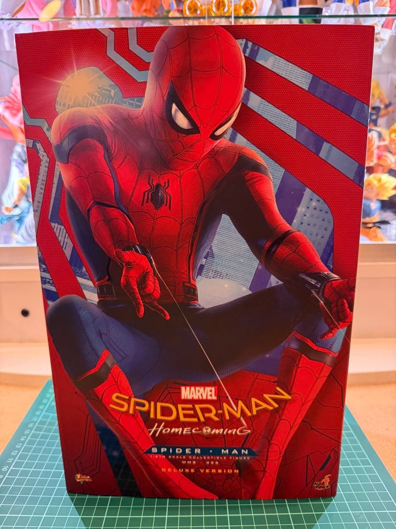 ホットトイズ　スパイダーマン　ホームカミング　トイサピエンス
