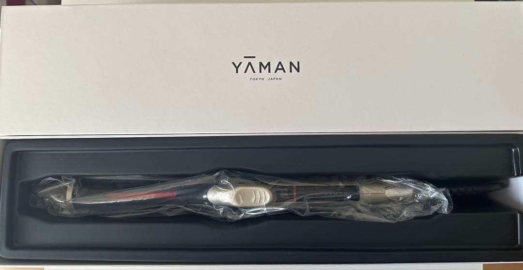 スムースアイロンフォトイオンカール　 本体、外箱、破れ、汚れ等ありません。