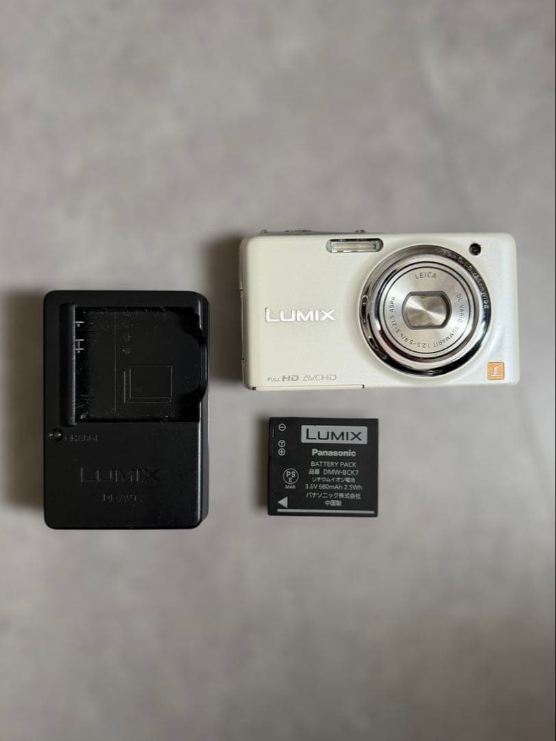 【動作確認済み】LUMIX デジカメ バッテリー・充電器付き