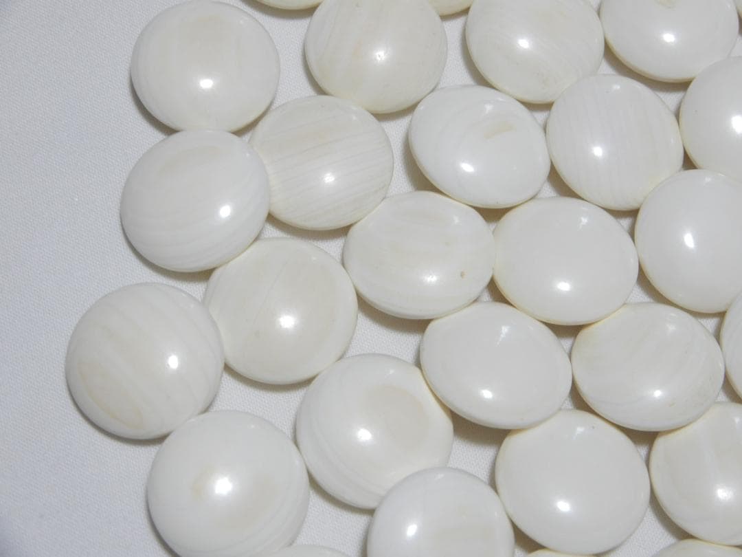 囲碁　本蛤 那智黒碁石　37号　+　超特大木製碁笥　使用少美品