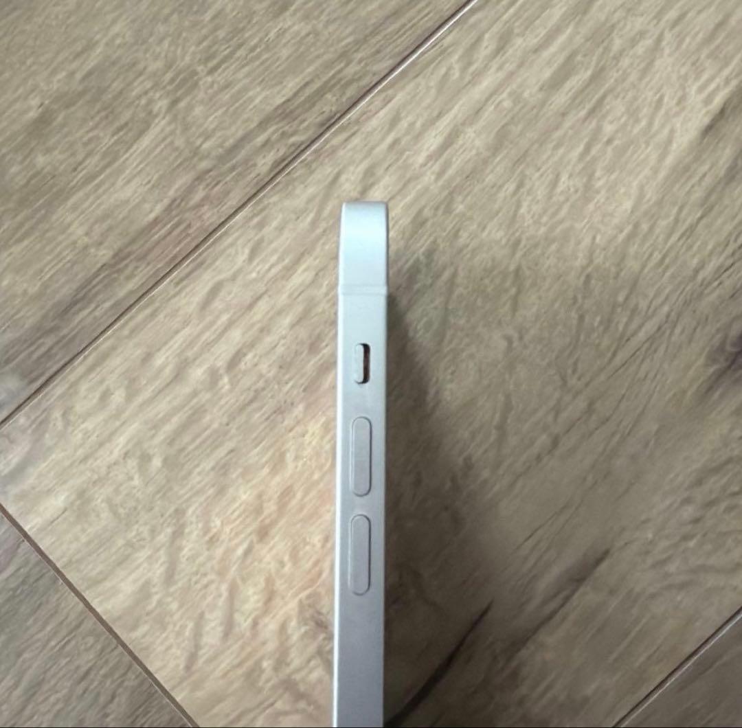 Apple iPhone 12 ホワイト 64GB 本体 箱付き