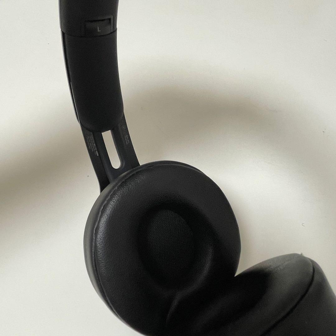 Beats SOLO PRO ブラック 黒　ワイヤレスヘッドホン