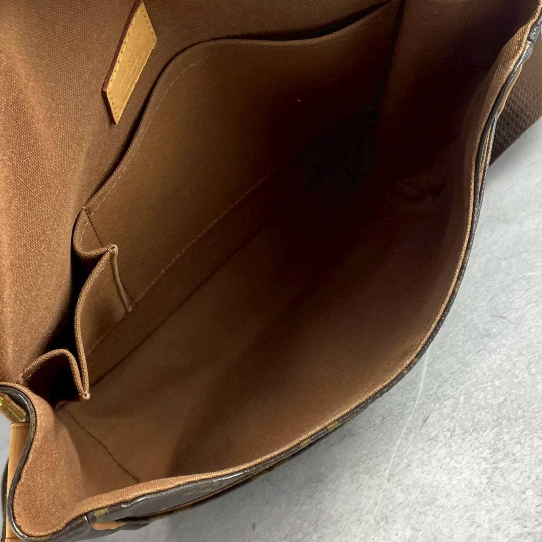 ルイ ヴィトン メッセンジャーボスフォールPM ショルダーバッグ M40106