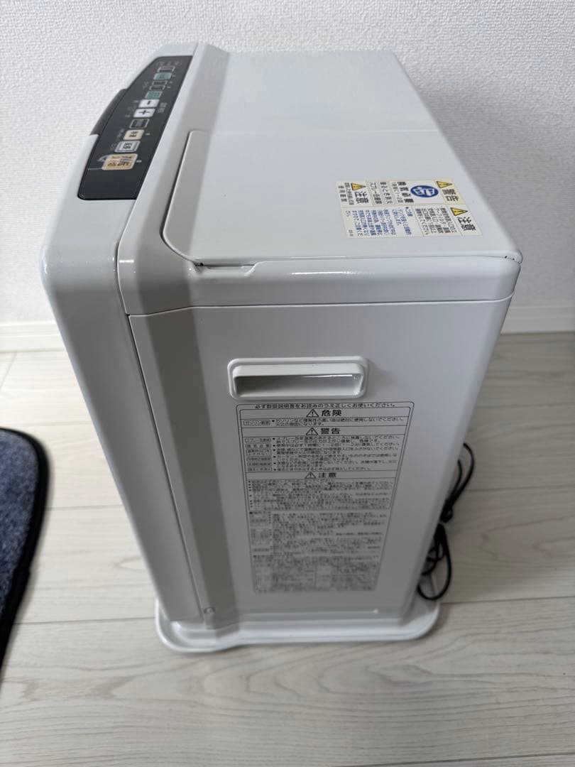 ✨美品✨CORONA 石油ファンヒーター FH-VX4617BY