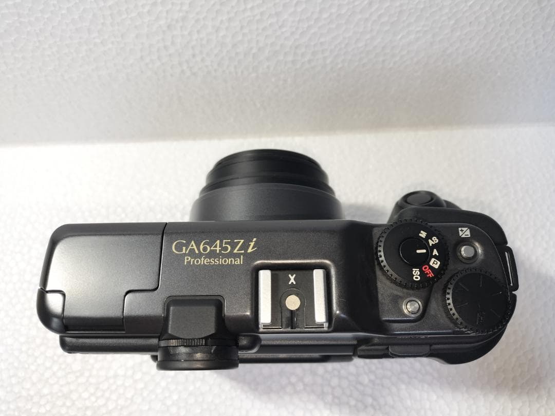 フィルムカメラ FUJIFILM GA645Zi Professional (CT 003)