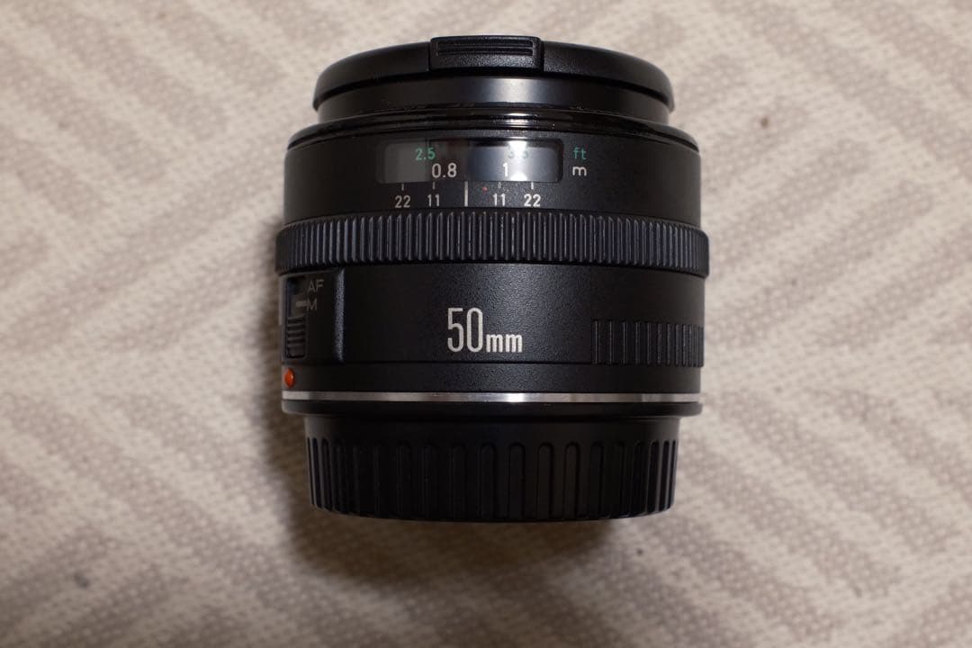 値下げしました　Canon EF 50mm f/1.8レンズ