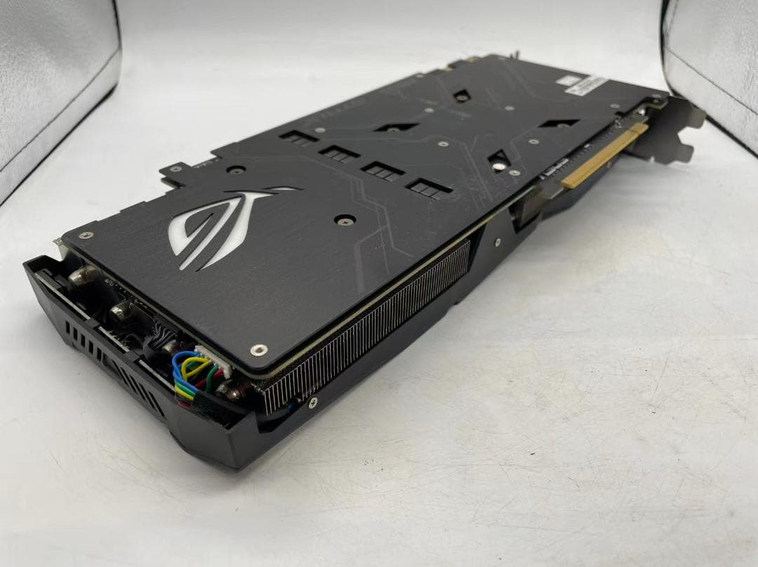 ASUS STRIX GTX1080 8gb グラフィックボード