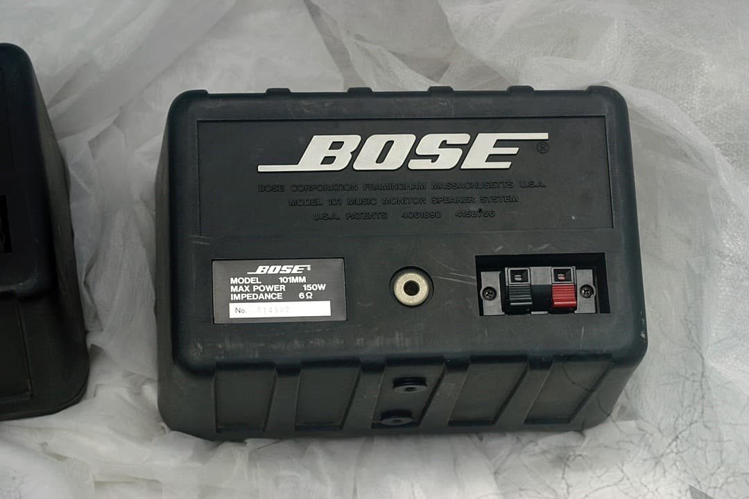 BOSE【MODEL 101MM】ペアスピーカー▫️中古▫️シリアル連番