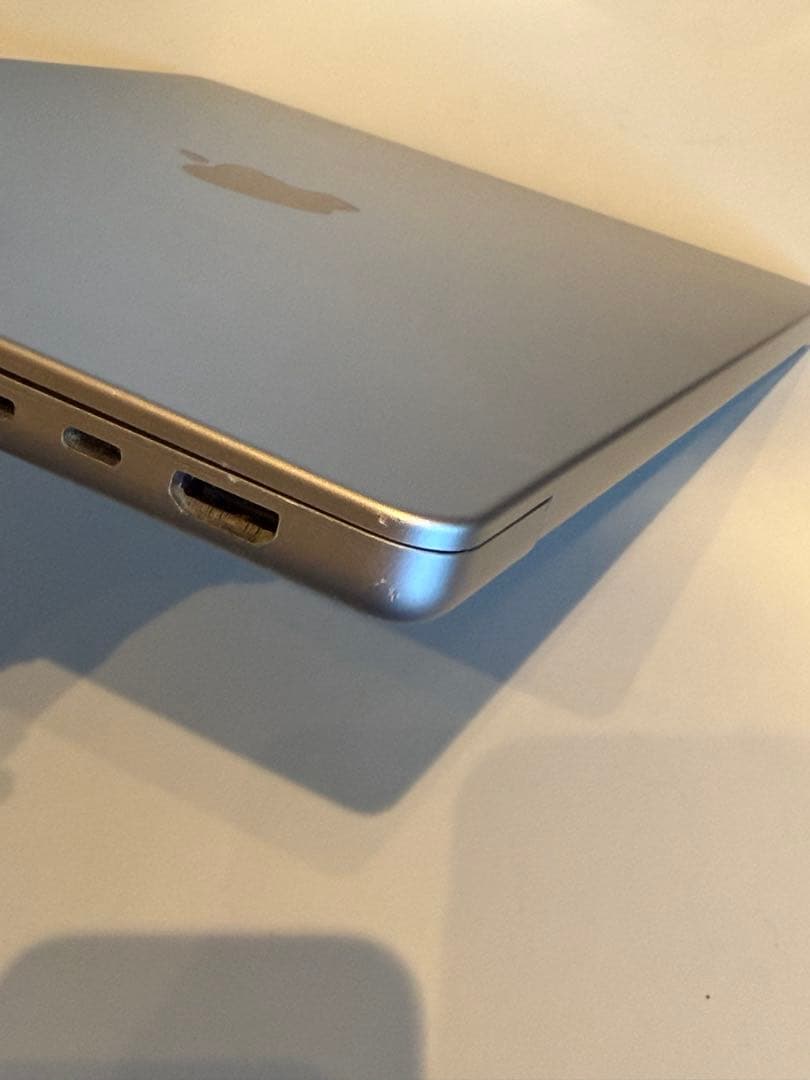 m*n様 MacBook Pro 14 M2 Pro 2023 32gb US